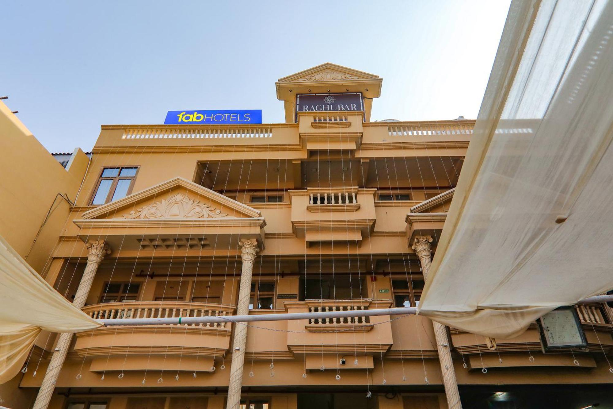 Fabhotel Raghubar Kripa ラクナウ エクステリア 写真